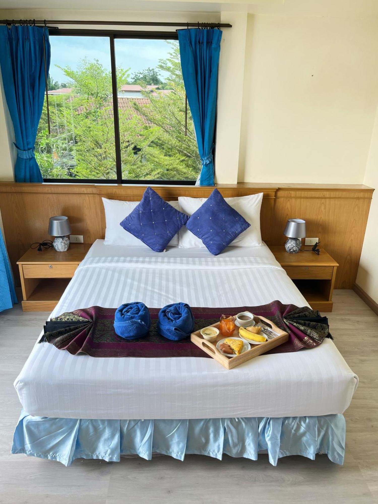 Pailin Hotel Klong Muang Beach Extérieur photo