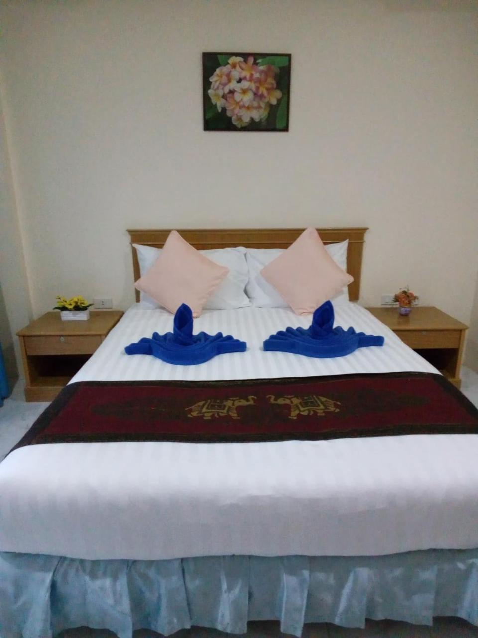 Pailin Hotel Klong Muang Beach Extérieur photo